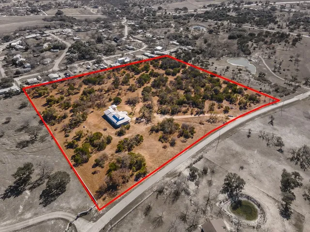 $1,180,000 | 622 Paradise Ranch Road, Fredericksburg, TX 78624