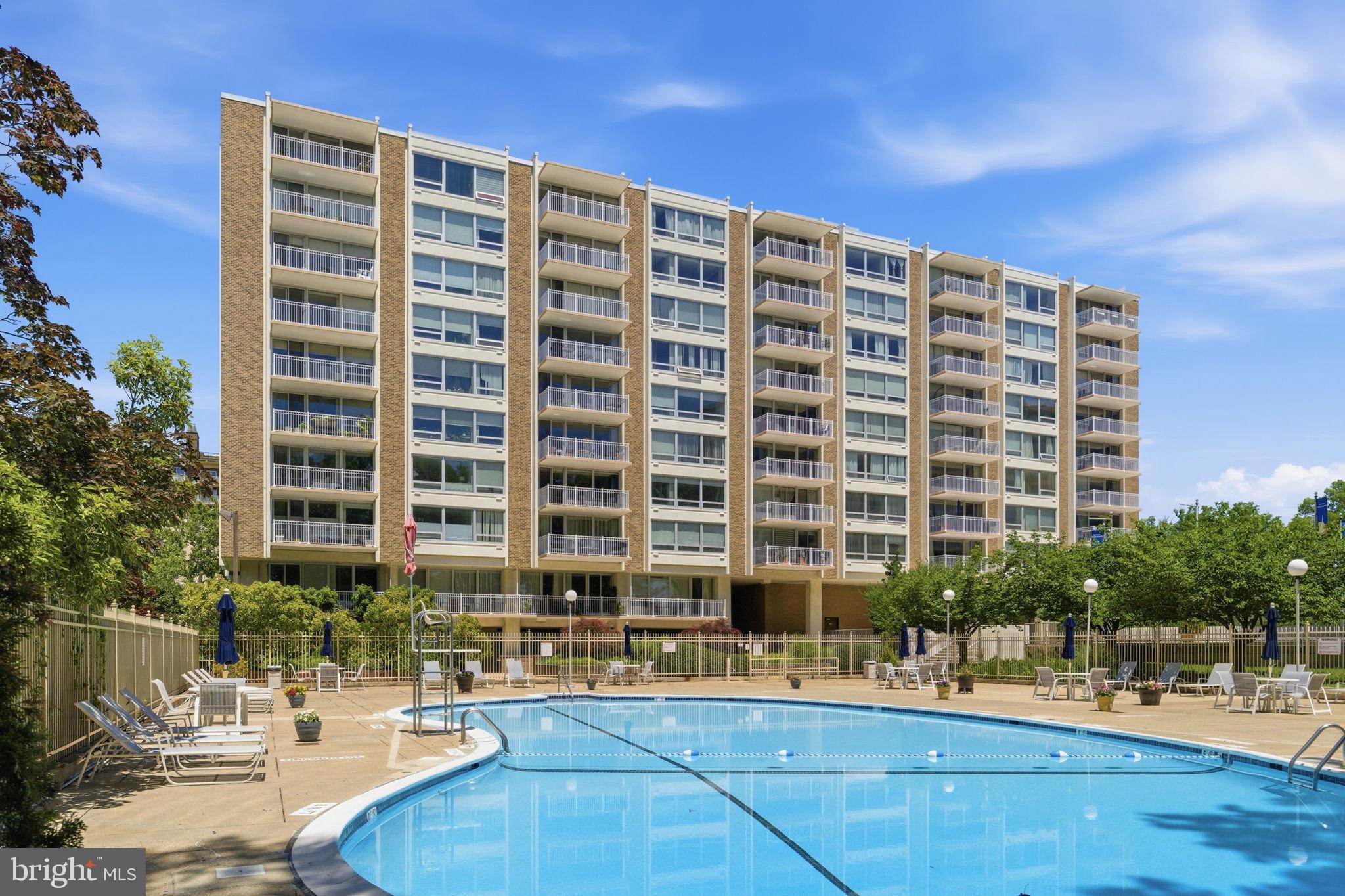 1435 4th Street Southwest, Unit B609 Washington, DC 20024 - Photo 35 of 52 a building view with outdoor space