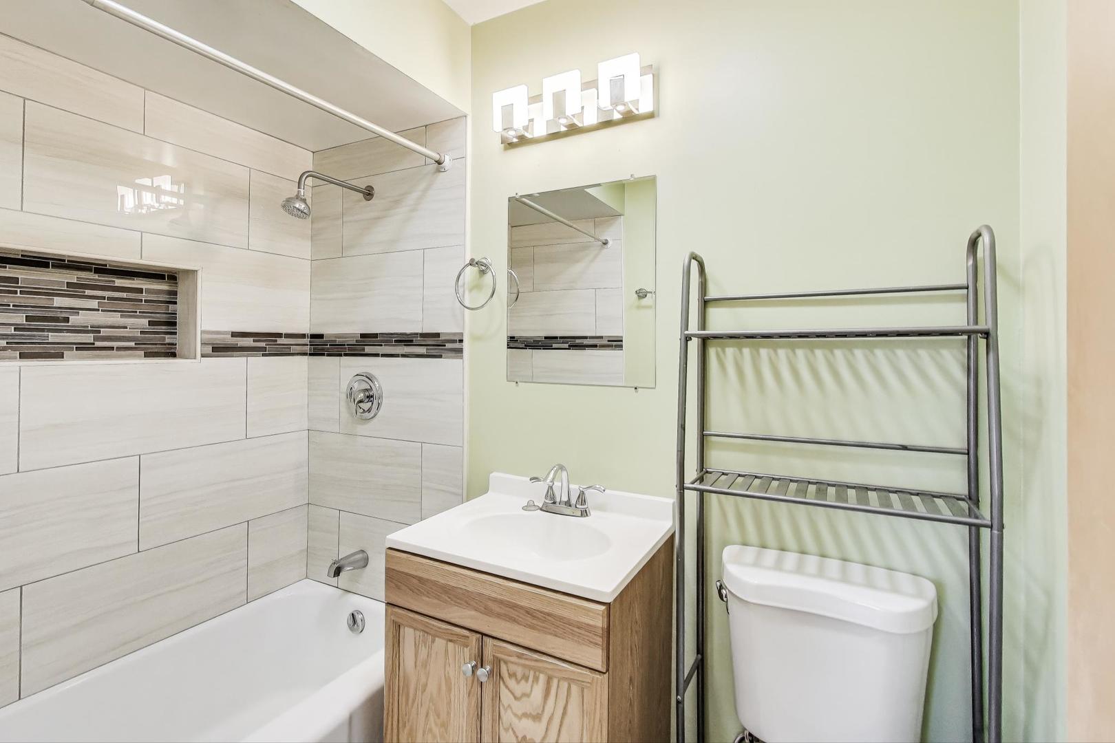 949 Daniel Drive Bensenville, IL 60106 - Photo 19 of 38