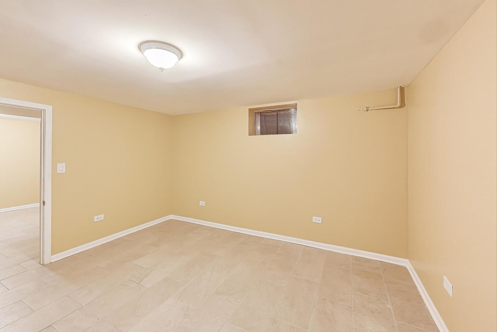 949 Daniel Drive Bensenville, IL 60106 - Photo 21 of 38