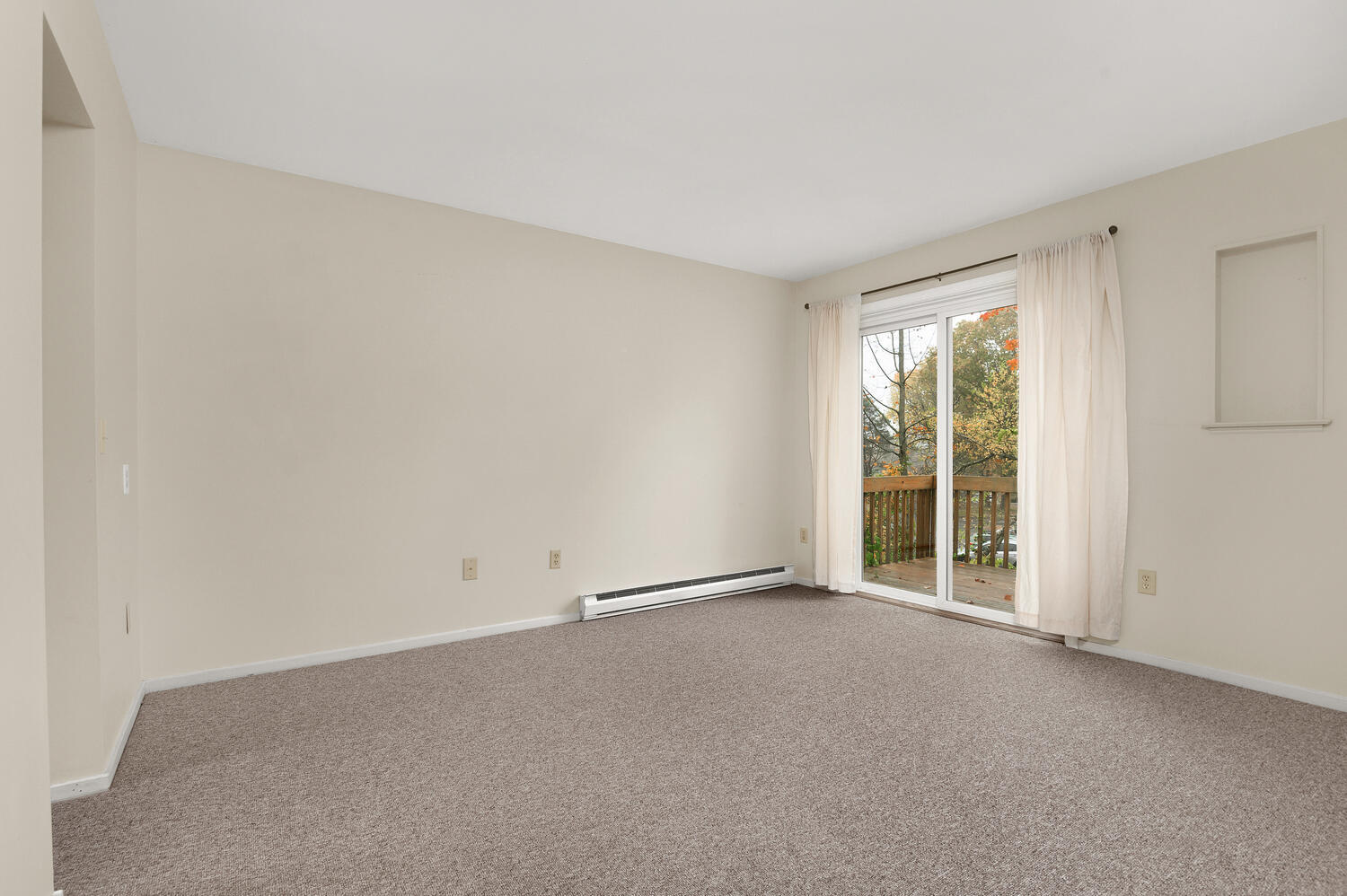 33 Linwood Road, Unit 33 Freeport, ME 04032 - Photo 23 of 35 33 Linwood Rd Freeport ME-large-023-015-
