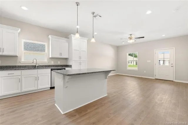 $159,900 | 2707 Cypress Street, Lake Charles, LA 70601