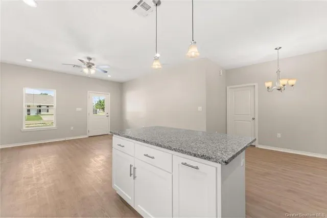 $159,900 | 2707 Cypress Street, Lake Charles, LA 70601