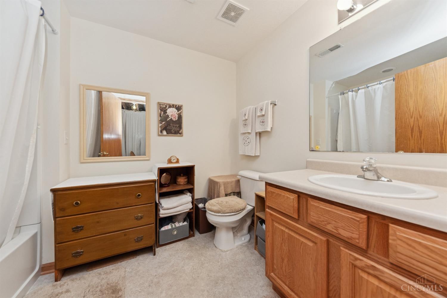 1679 Swope Road Bethel, OH 45106 - Photo 17 of 34 Gallery Image 17