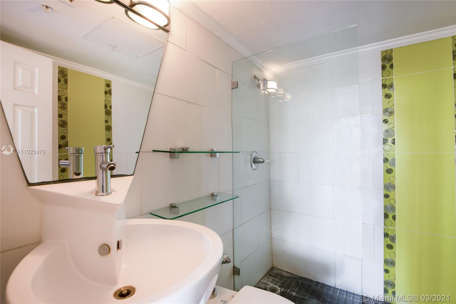 1500 Bay Road, Unit 328S Miami Beach, FL 33139 - Photo 14 of 15