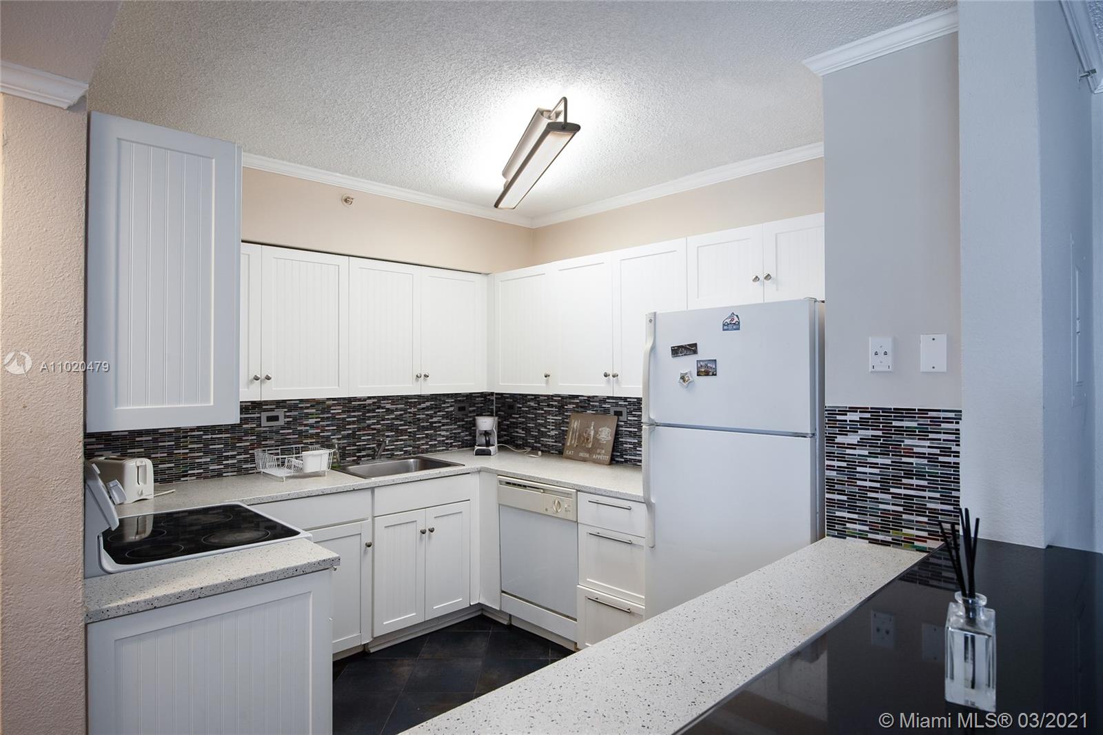 1500 Bay Road, Unit 328S Miami Beach, FL 33139 - Photo 3 of 15