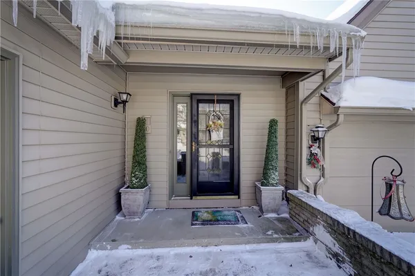 $344,900 | 10 Bay Park, Penfield, NY 14580