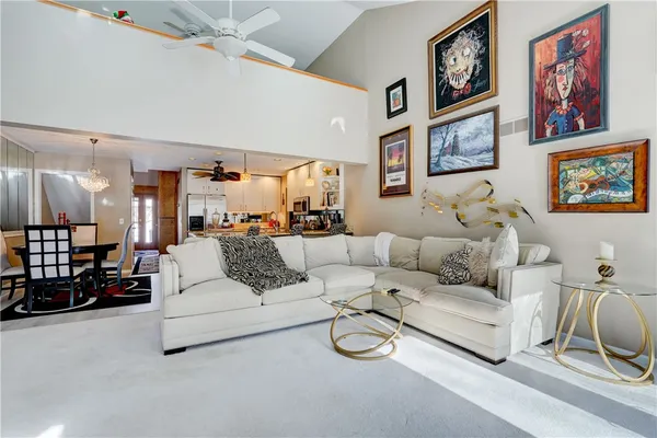 $344,900 | 10 Bay Park, Penfield, NY 14580