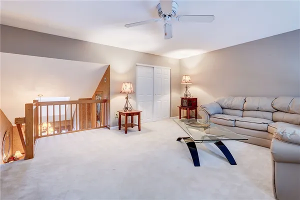 $344,900 | 10 Bay Park, Penfield, NY 14580