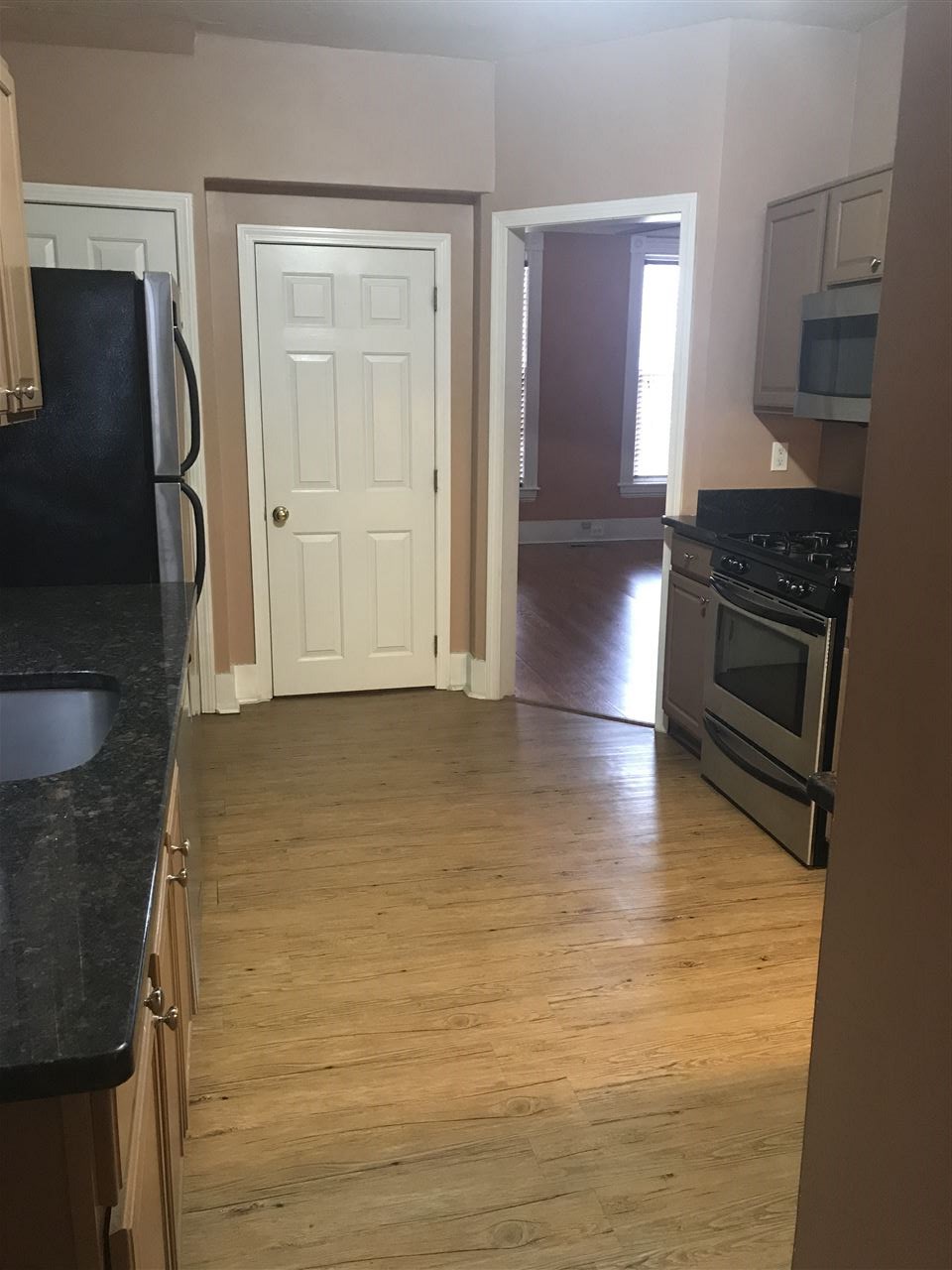 8 Library Street, Unit 8 Hudson, NH 03051 - Photo 10 of 17