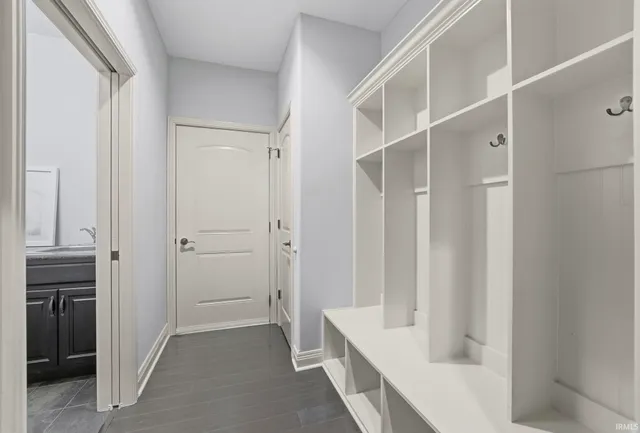 $849,900 | 13725 Lurrey Pass, Fort Wayne, IN 46845