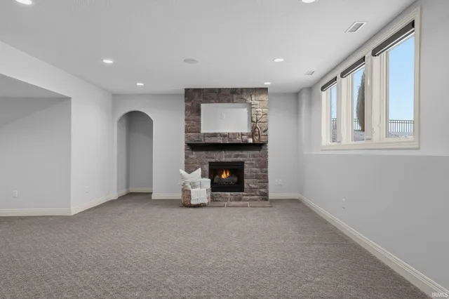 $849,900 | 13725 Lurrey Pass, Fort Wayne, IN 46845