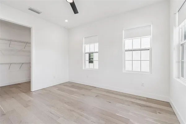 $4,250 | 2724 5th Avenue South, St. Petersburg, FL 33712