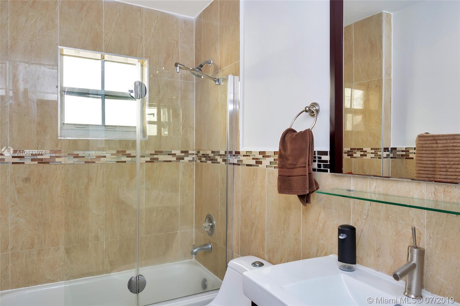 866 Briar Ridge Road Weston, FL 33327 - Photo 14 of 26