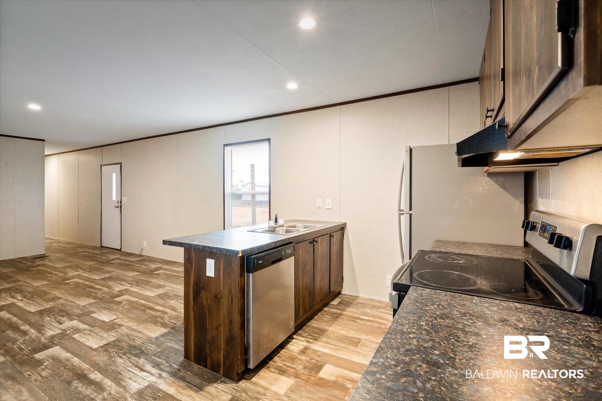 6850 March Pointe Drive Theodore, AL 36582 - Photo 6 of 23