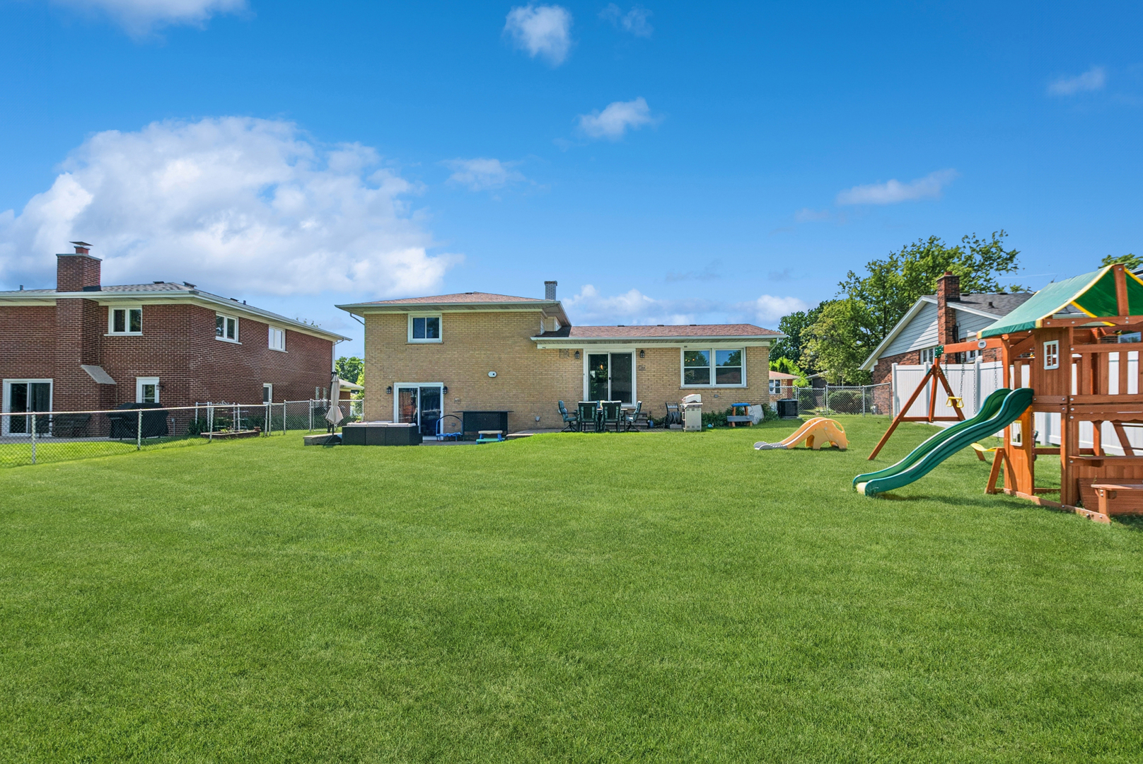 15321 Oak Road Oak Forest, IL 60452 - Photo 23 of 26