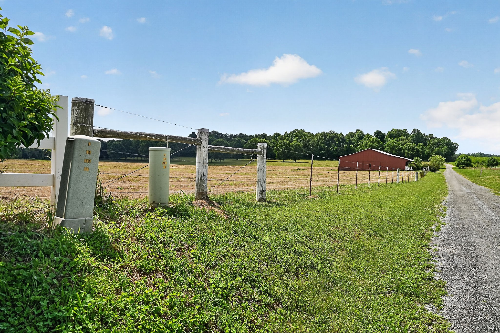 1600 Magness Road McMinnville, TN 37110 - Photo 36 of 63