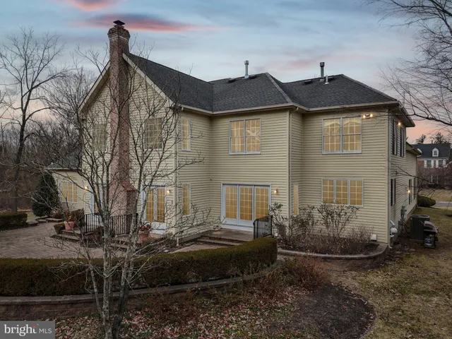 $2,100,000 | 62 Ettl Circle, Princeton, NJ 08540