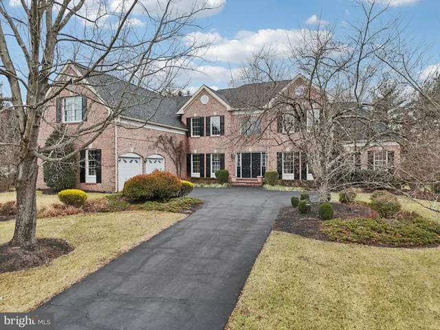 $2,100,000 | 62 Ettl Circle, Princeton, NJ 08540