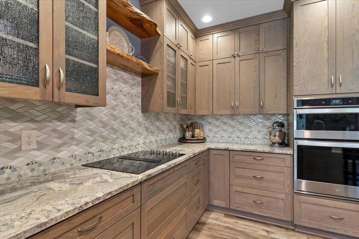 23757 Santiam Way Lyons, OR 97358 - Photo 13 of 51 19-DSC09328