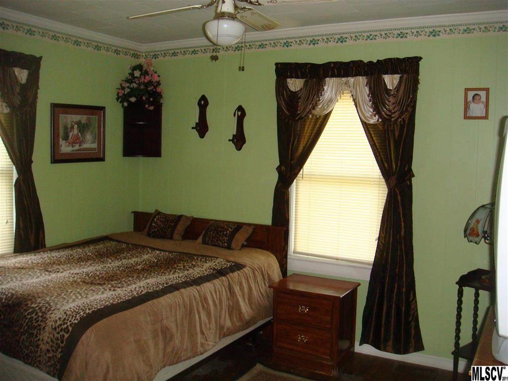 512 7th Street Southwest Conover, NC 28613 - Photo 11 of 12 Gallery Image 11