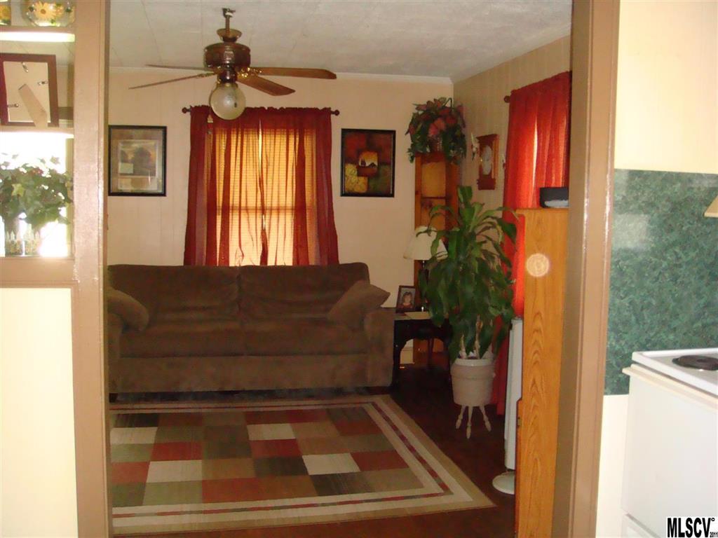 512 7th Street Southwest Conover, NC 28613 - Photo 6 of 12 Gallery Image 6