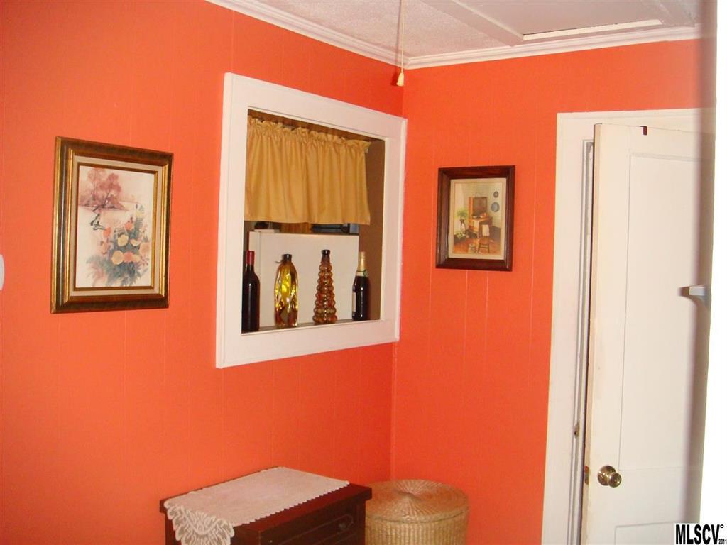 512 7th Street Southwest Conover, NC 28613 - Photo 9 of 12 Gallery Image 9