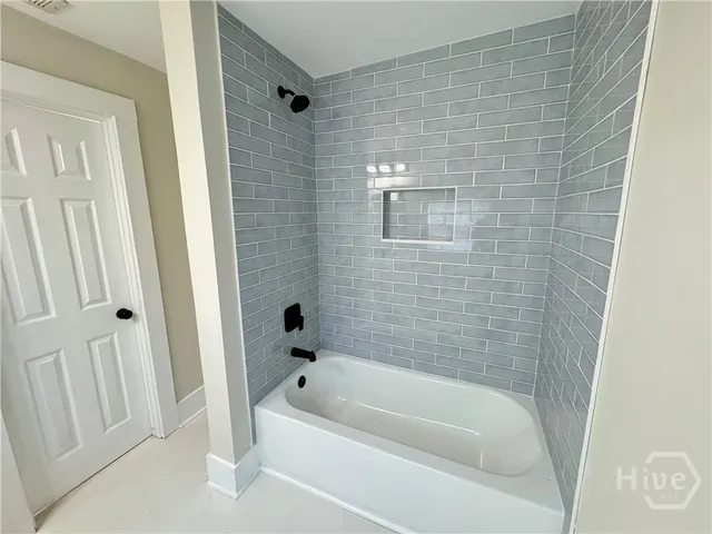 $2,500 | 1112 East Anderson Street, Savannah, GA 31404