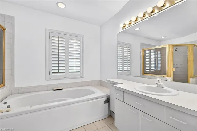 $650,000 | 7071 Mill Pond Circle, Naples, FL 34109