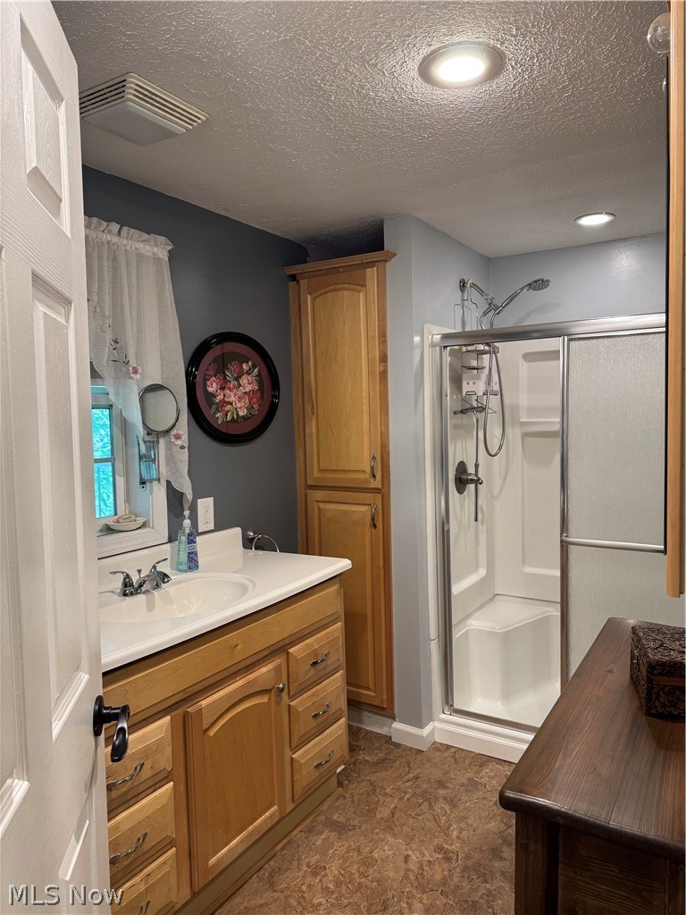 53532 High Ridge Road Bridgeport, OH 43912 - Photo 25 of 47 Gallery Image 25