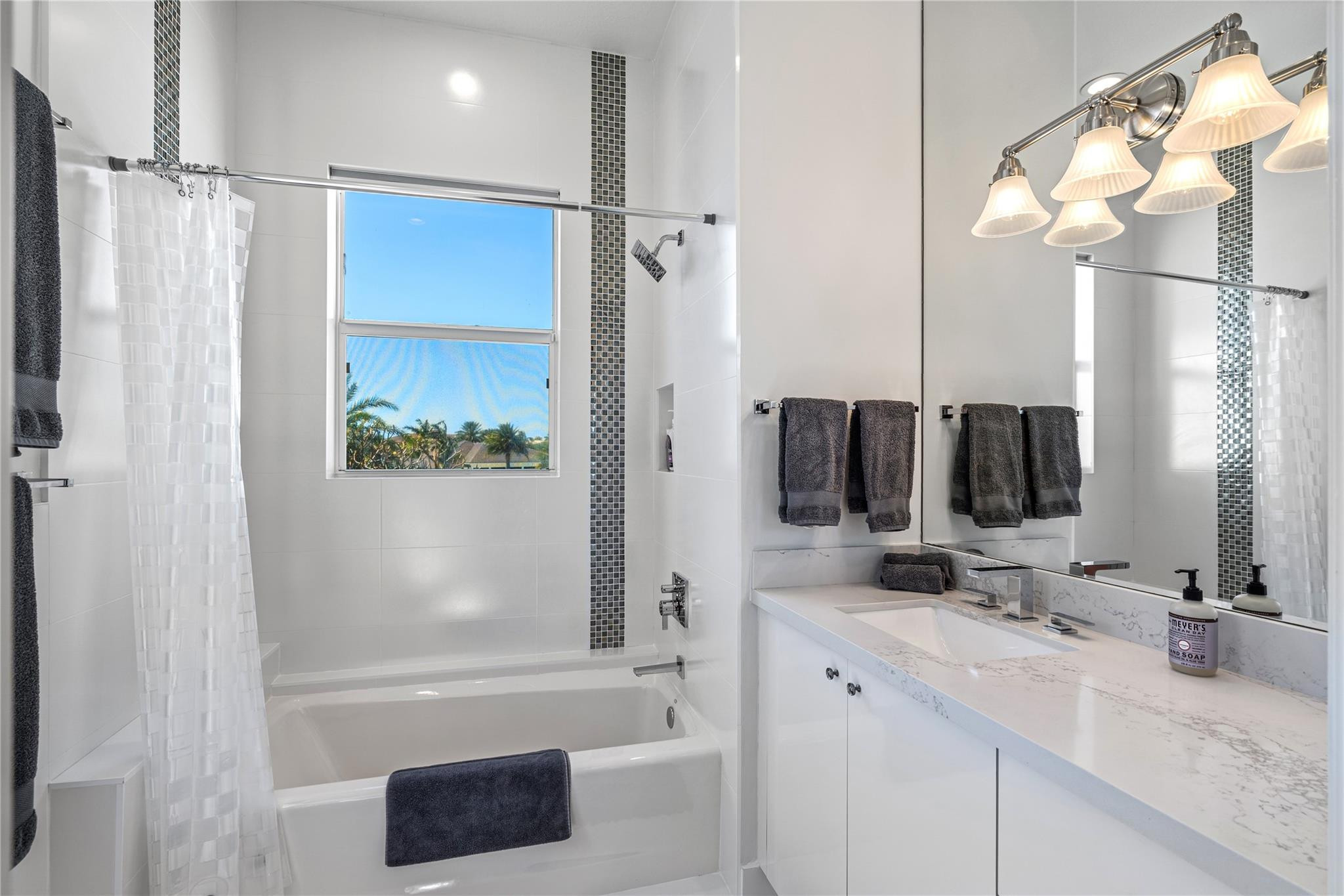 3111 Northeast 27th Avenue Lighthouse Point, FL 33064 - Photo 34 of 56 Photo 34