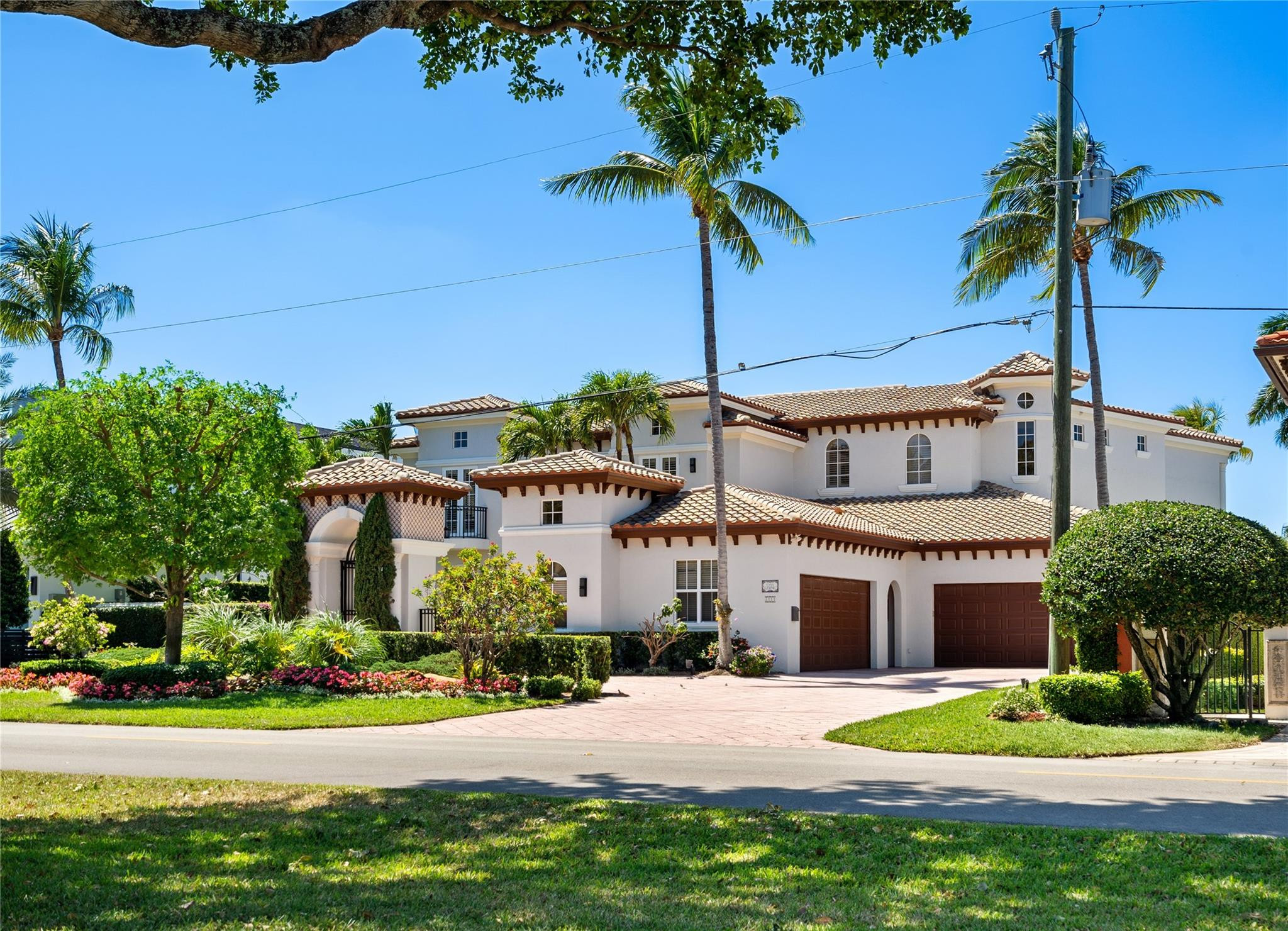3111 Northeast 27th Avenue Lighthouse Point, FL 33064 - Photo 6 of 56 Photo 6