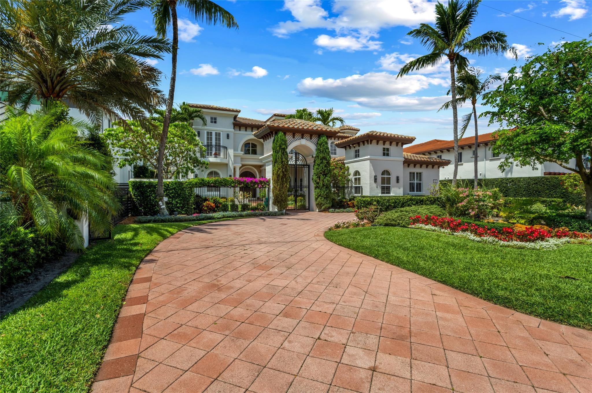 3111 Northeast 27th Avenue Lighthouse Point, FL 33064 - Photo 7 of 56 Photo 7