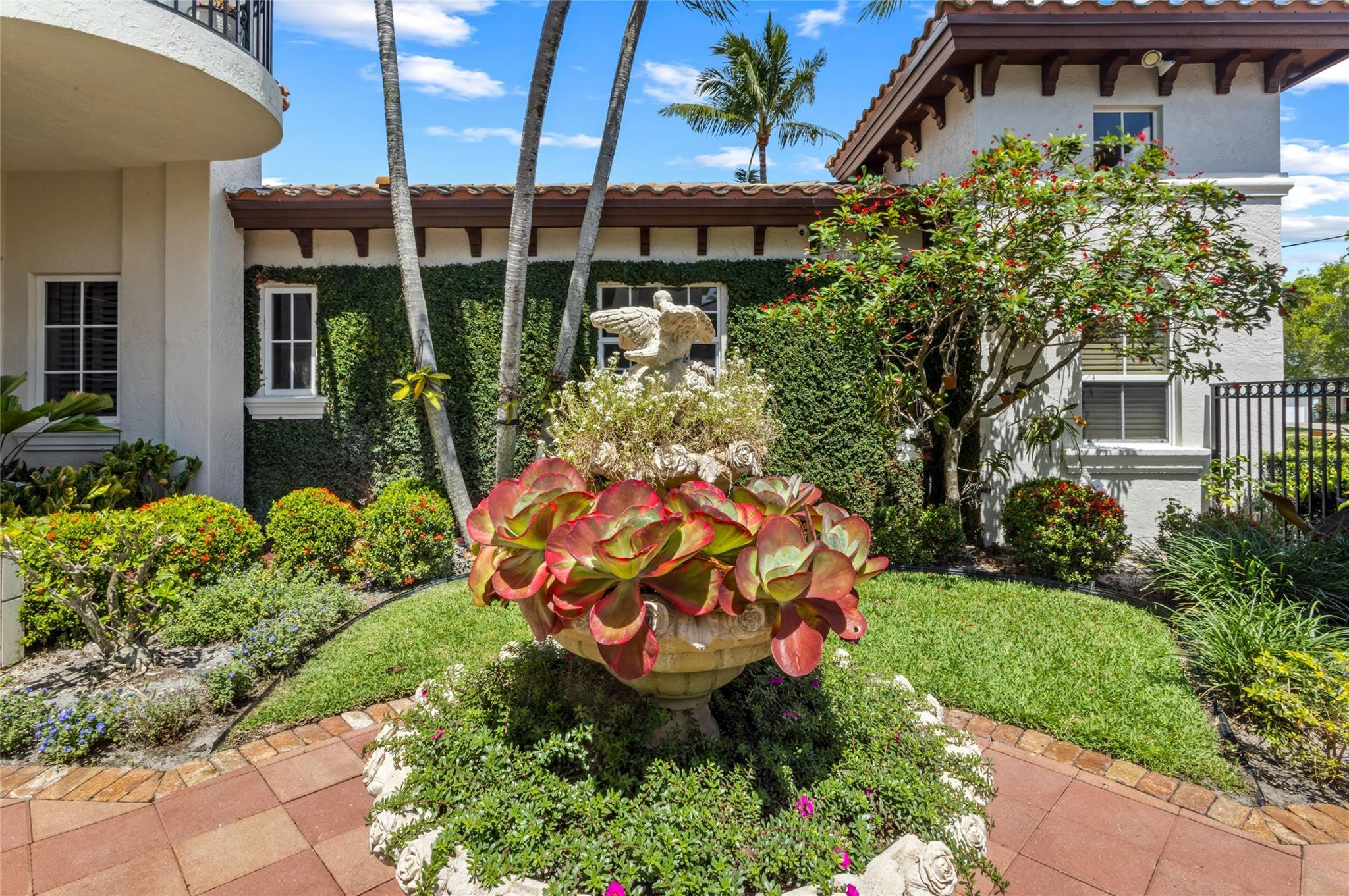 3111 Northeast 27th Avenue Lighthouse Point, FL 33064 - Photo 10 of 56 Photo 10