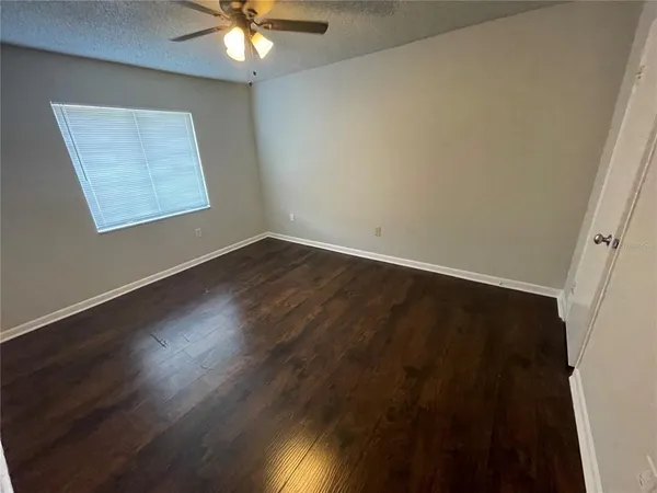 $1,550 | 525 South Conway Road, Unit 220, Orlando, FL 32807