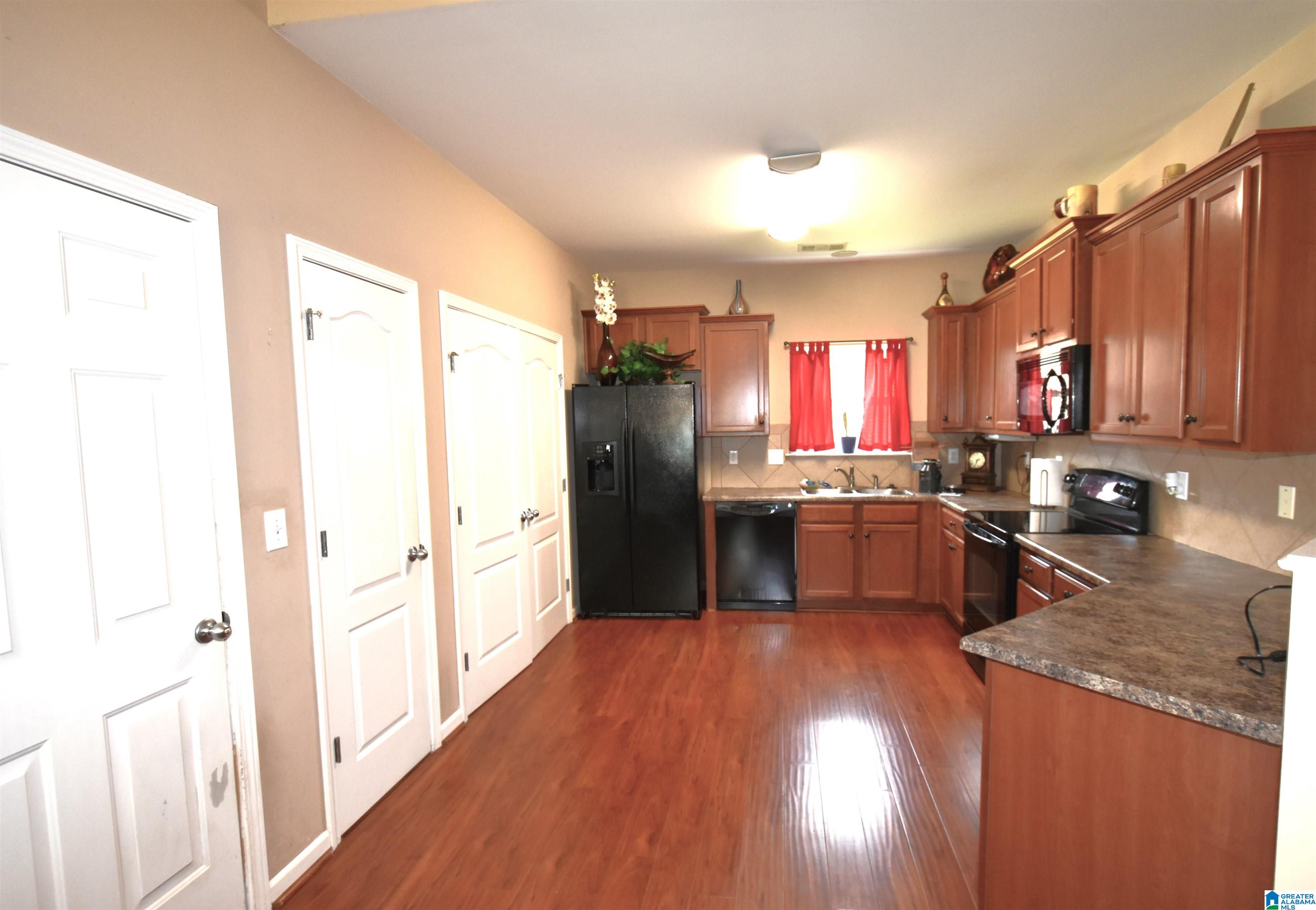 4770 Rosser Loop Drive Bessemer, AL 35022 - Photo 7 of 35