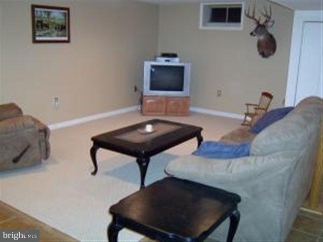 2085 Mapledale Road Elizabethtown, PA 17022 - Photo 13 of 19 Gallery Image 13