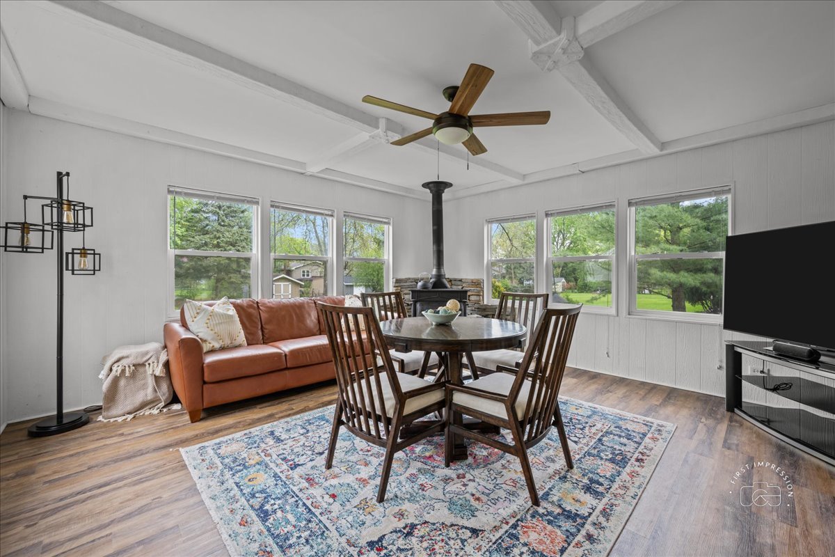 10S173 Ridge Road Naperville, IL 60565 - Photo 11 of 25 Gallery Image 11