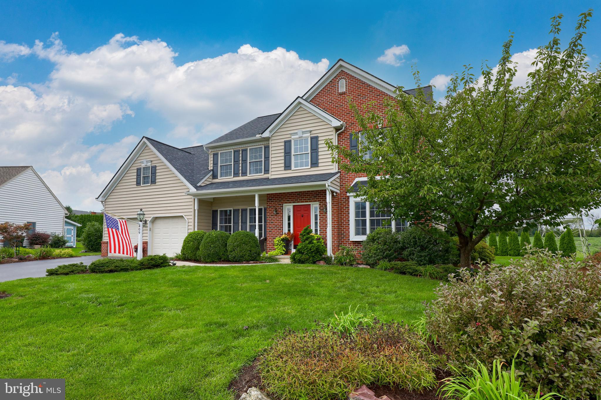 409 Wagonwheel Road Lititz, PA 17543 - Photo 40 of 40 a front view of house with yard and green space
