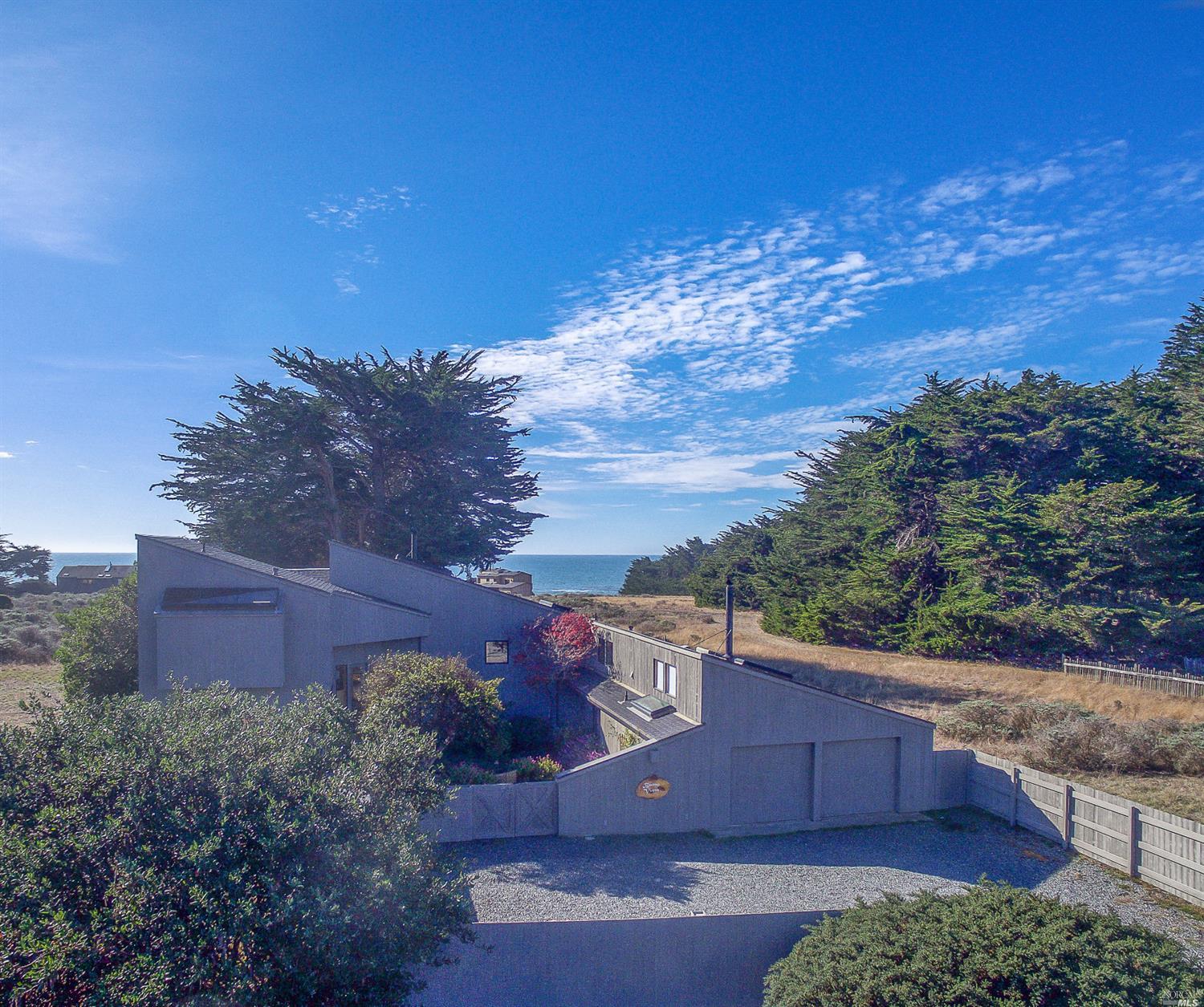 39451 Leeward Road, Unit 24 The Sea Ranch, CA 95497 - Photo 1 of 1 Gallery Image 1