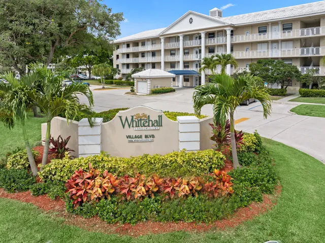 $195,999 | 2621 Village Boulevard, Unit 203, West Palm Beach, FL 33409