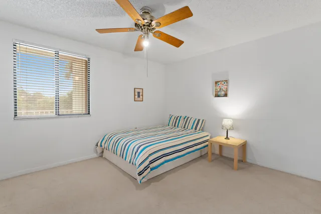 $195,999 | 2621 Village Boulevard, Unit 203, West Palm Beach, FL 33409