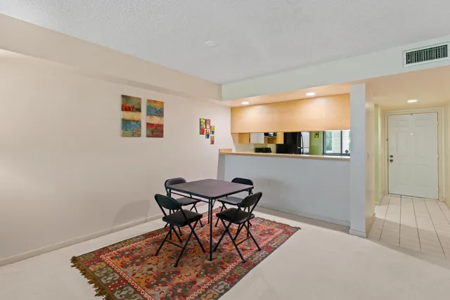 $195,999 | 2621 Village Boulevard, Unit 203, West Palm Beach, FL 33409
