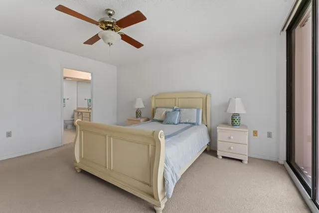 $195,999 | 2621 Village Boulevard, Unit 203, West Palm Beach, FL 33409