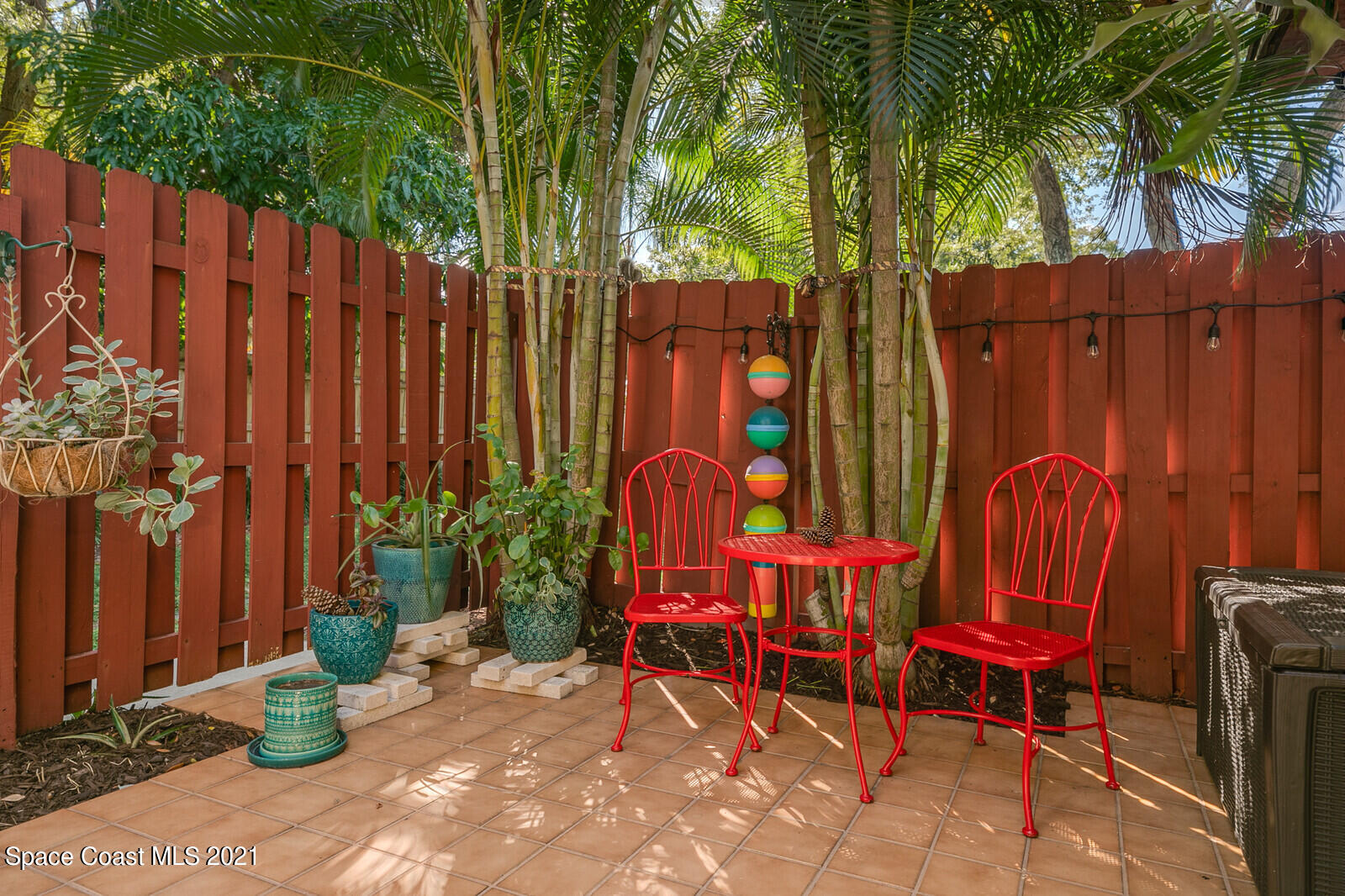 39 Piney Branch Way, Unit B Melbourne, FL 32904 - Photo 16 of 16 Fenced Courtyard
