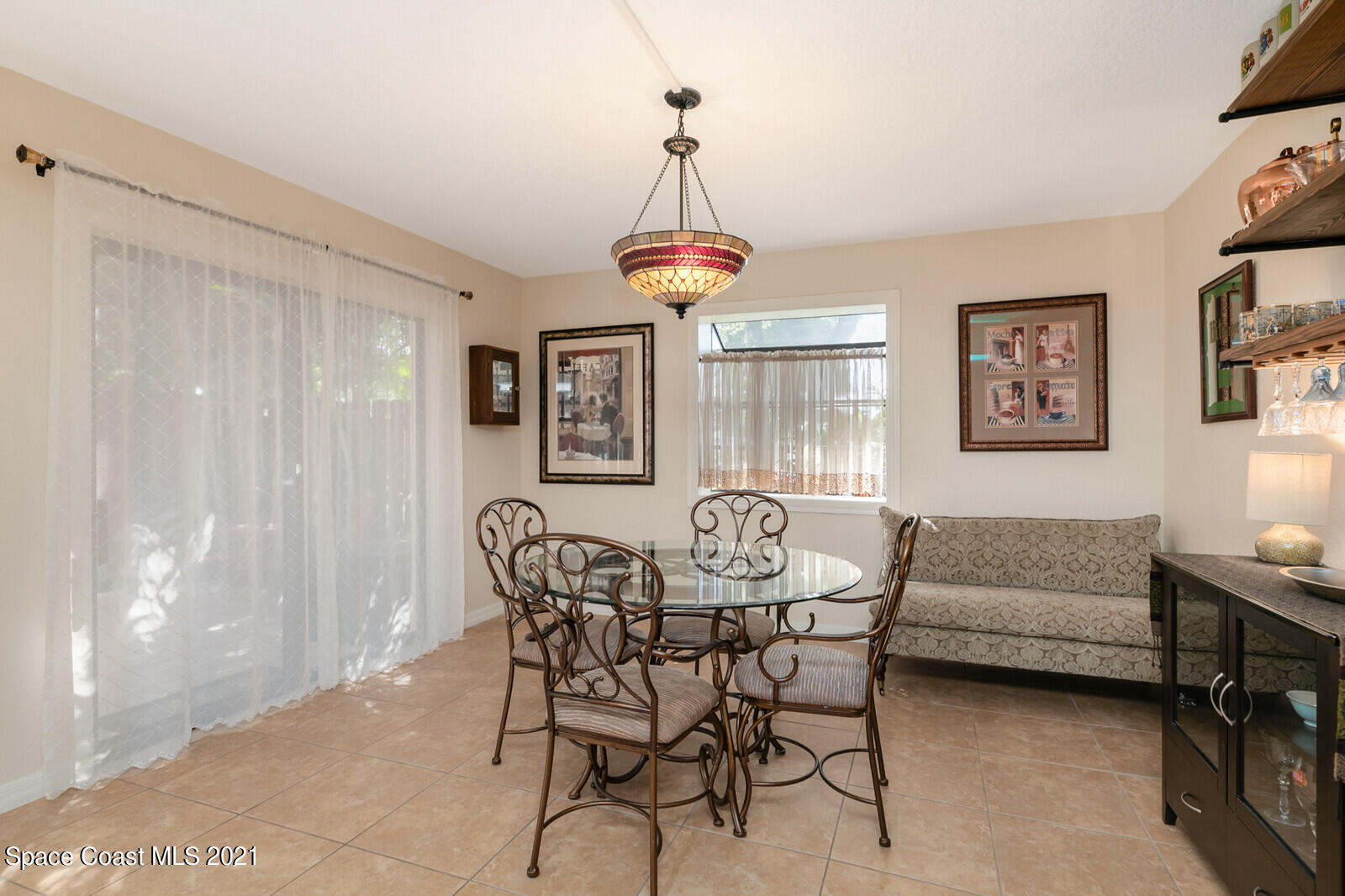39 Piney Branch Way, Unit B Melbourne, FL 32904 - Photo 6 of 16 Dining Area