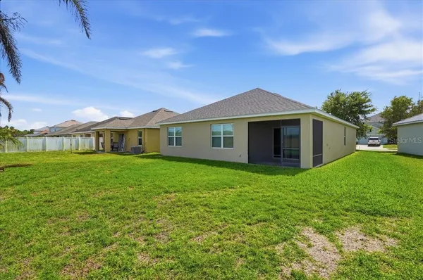 $2,500 | 15769 High Bell Place, Bradenton, FL 34212