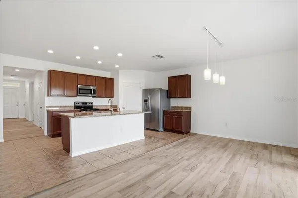 $2,500 | 15769 High Bell Place, Bradenton, FL 34212