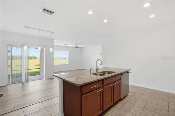 $2,500 | 15769 High Bell Place, Bradenton, FL 34212