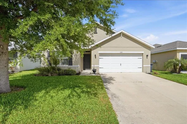 $2,500 | 15769 High Bell Place, Bradenton, FL 34212